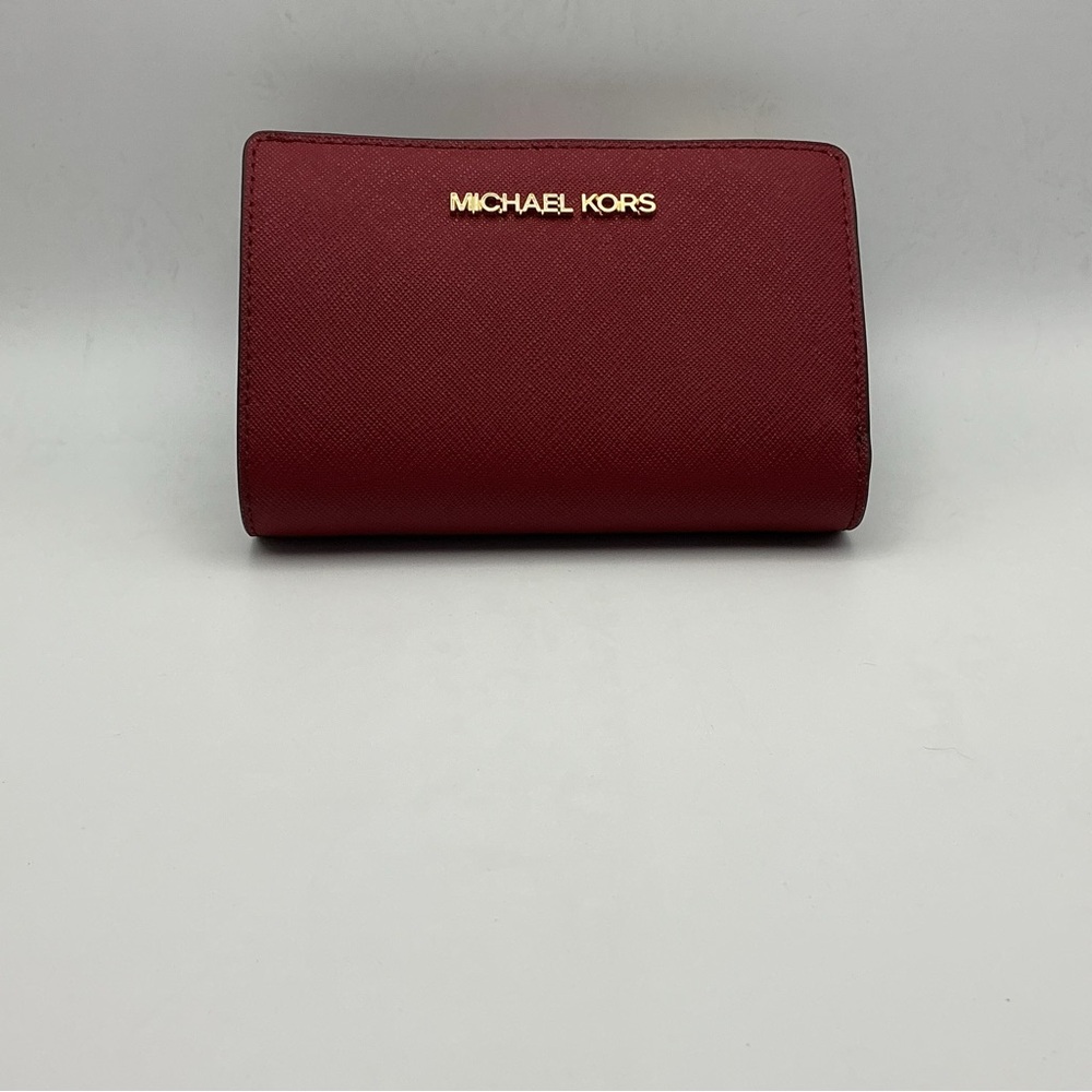 Michael Kors Jet Set Travel Small Bifold Wallet Cherry Zip Coin Saffiano NEW